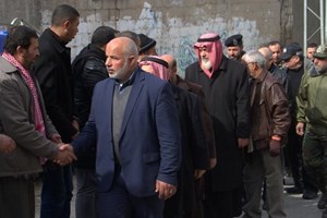  قيادة وزارة الداخلية تُقدم واجب العزاء بشهداء المقاومة السبعة