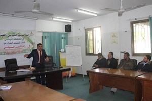 افتتاح دورة "الوعي السياسي" بالمحافظة الوسطى