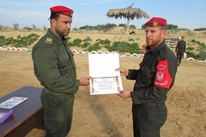 المساعد أول الشاعر..تعدد المهام أكسبه التميز والانضباط