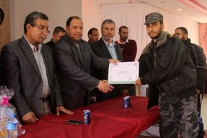 اتحاد الرياضة العسكرية يخرج دورتي تدريب وتحكيم لكرة القدم الخماسية