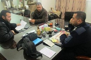 العقيد الدهشان يلتقي بالمواطنين في مركز الشجاعية