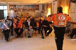 الدفاع المدني يفتتح دورة "الإدارة والدعم الطبي في الكوارث"