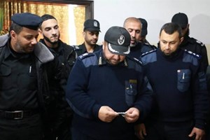 اللواء البطش يُكرم عناصر المكافحة لجهودهم في ضبطية رفح