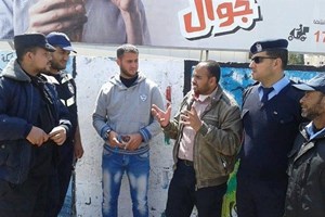 المرور تعقد برنامجاً ميدانياً لأفرادها بعنوان "مهارات التعامل مع الجمهور"