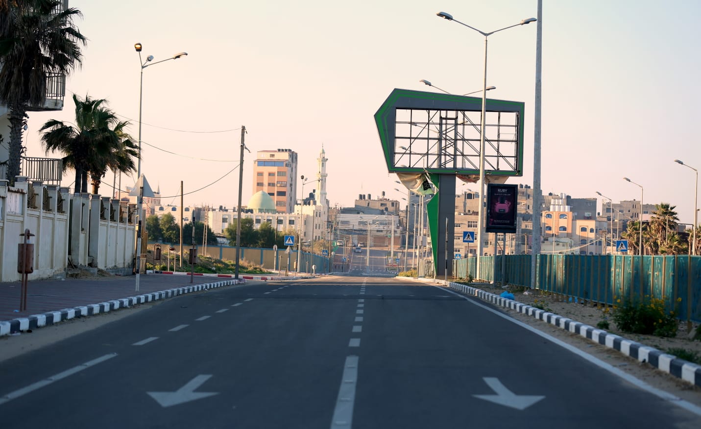 سريان الإغلاق الكامل بغزة الجمعة والسبت للأسبوع الثالث 