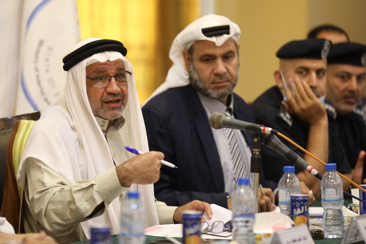 الداخلية تعقد ورشة حول "الإجراءات العشائرية في حالات القتل" وضوابطها الشرعية والقانونية