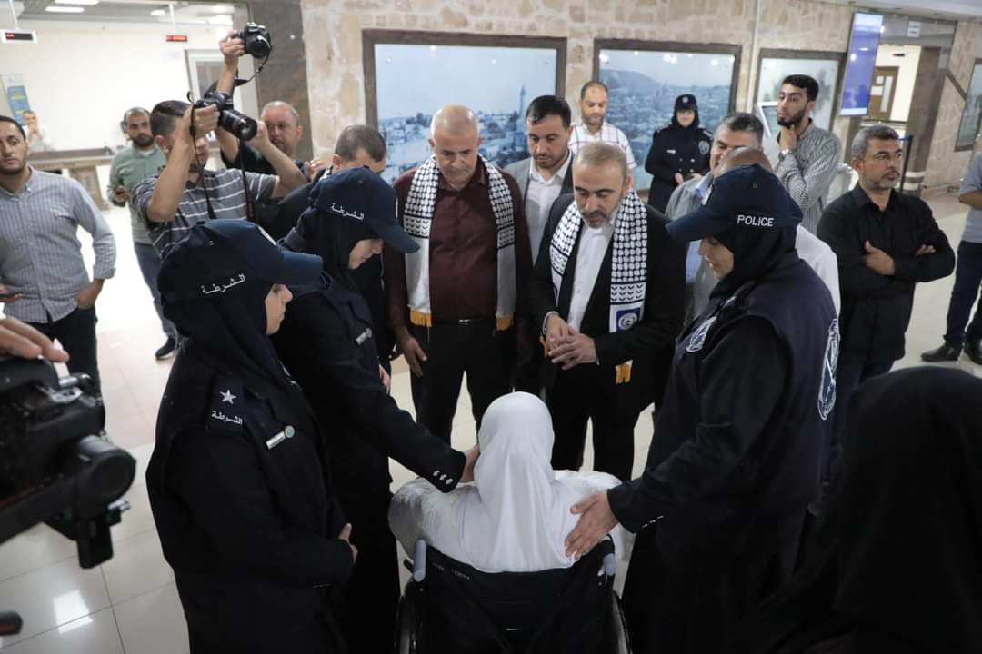 "أطقم المعابر" و"أجهزة الداخلية" تسهل وصول حجاج غزة لعام 1444 هـ