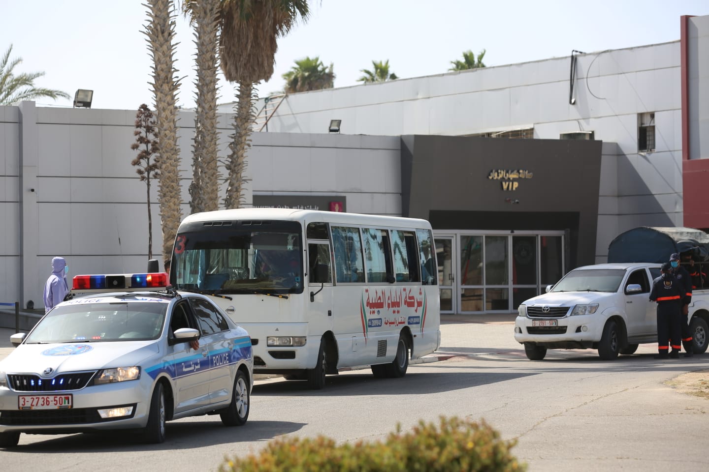 وصول أعداد من العالقين في مصر عبر معبر رفح