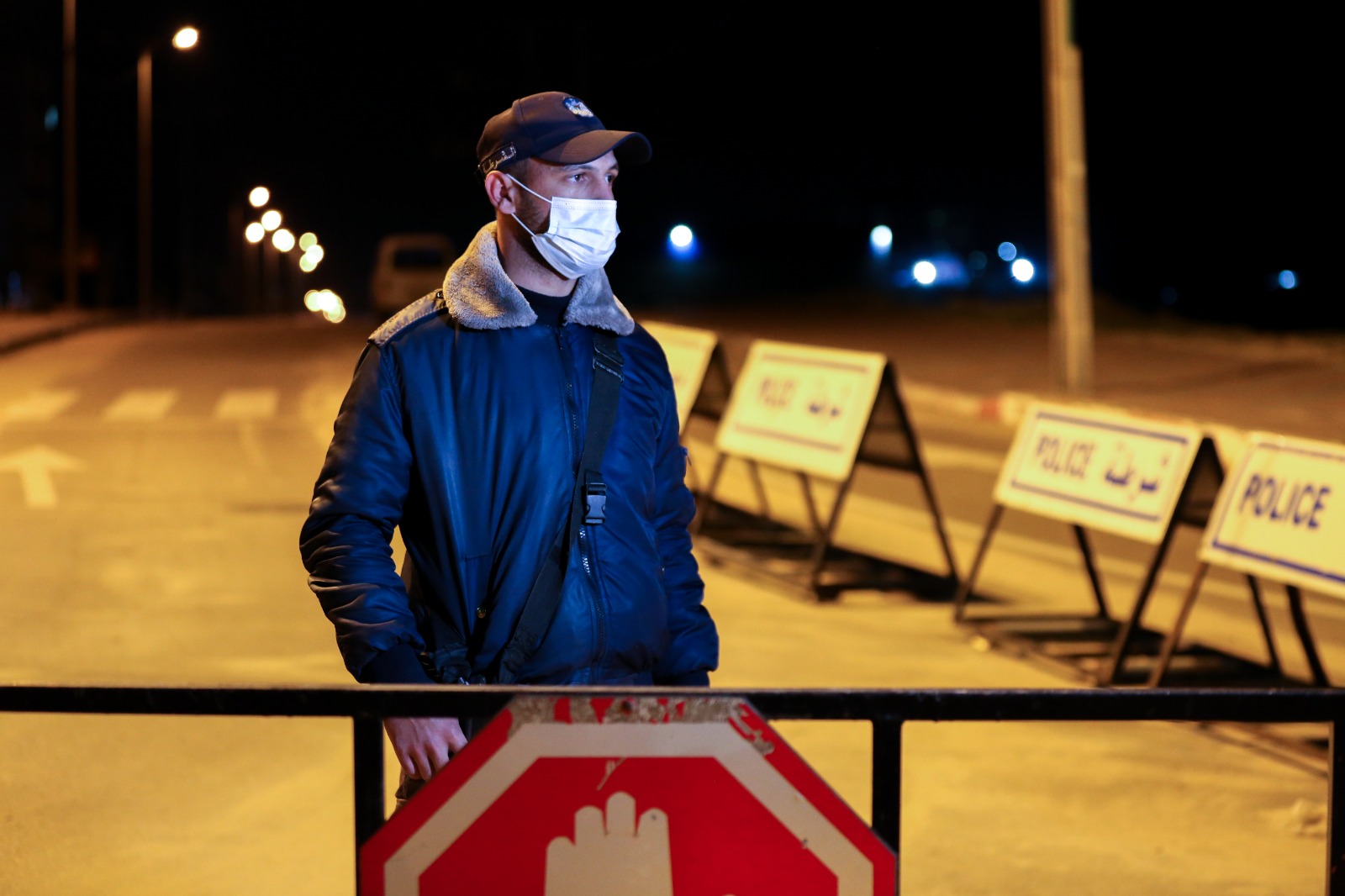 ?? (صور) سريان الإغلاق الكامل في قطاع غزة يتواصل يومي الجمعة والسبت للأسبوع الثالث على التوالي؛ ضمن إجراءات وزارة الداخلية والأمن الوطني للحد من انتشار فيروس كورونا.
 