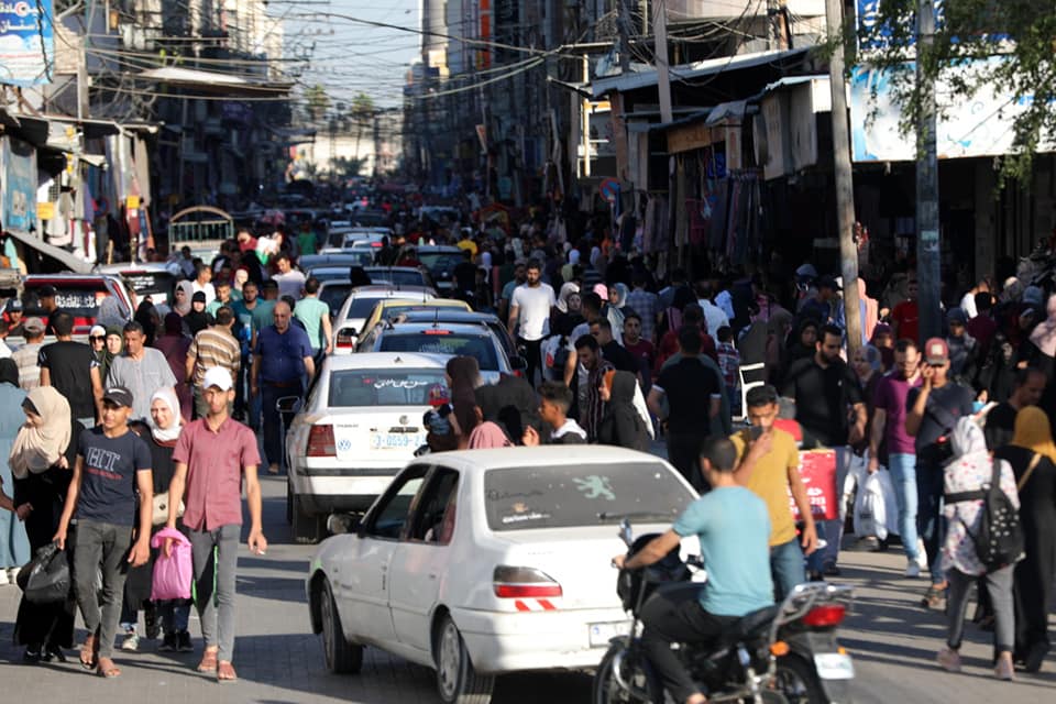 الحياة العامة في غزة عشية عيد الأضحى المبارك