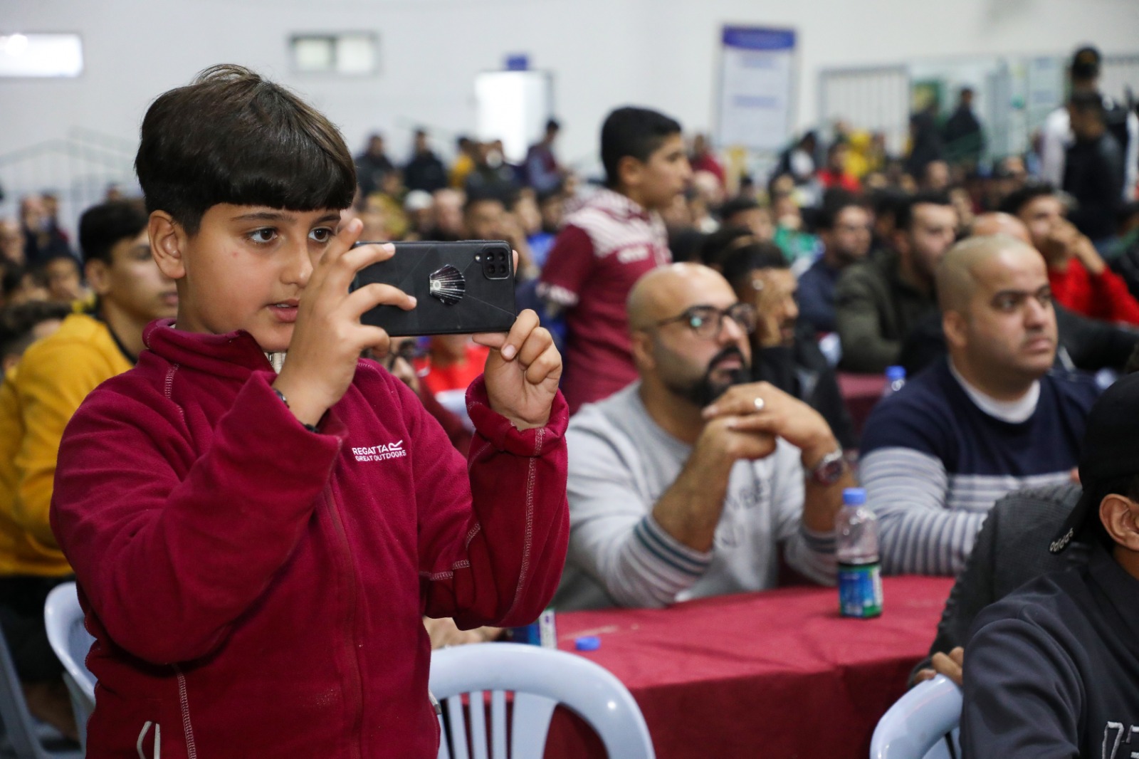 مواطنون يقضـون الإجازة الأسبوعية في الأماكن الترفيهية وحضور مباريات كأس العالم