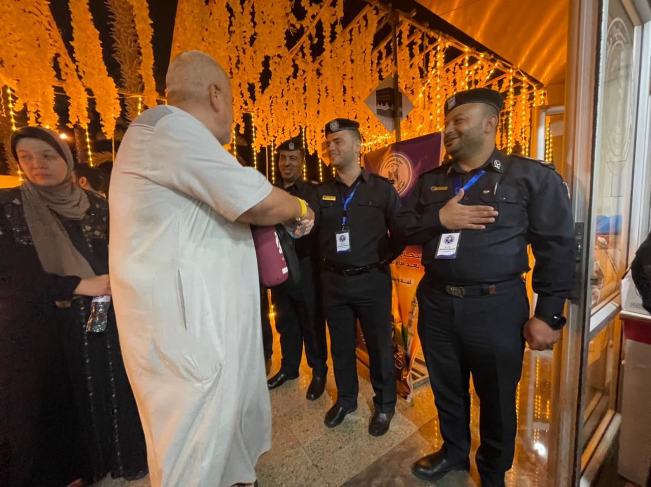 أطقم "المعابر" تسهل وصول الفوج الأول من الحجاج عبر معبر رفح