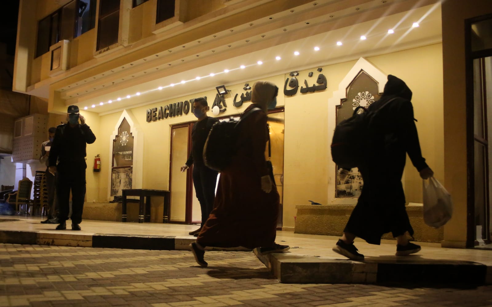 تسهيل وصول الفوج الثالث من العائدين عبر معبر رفح