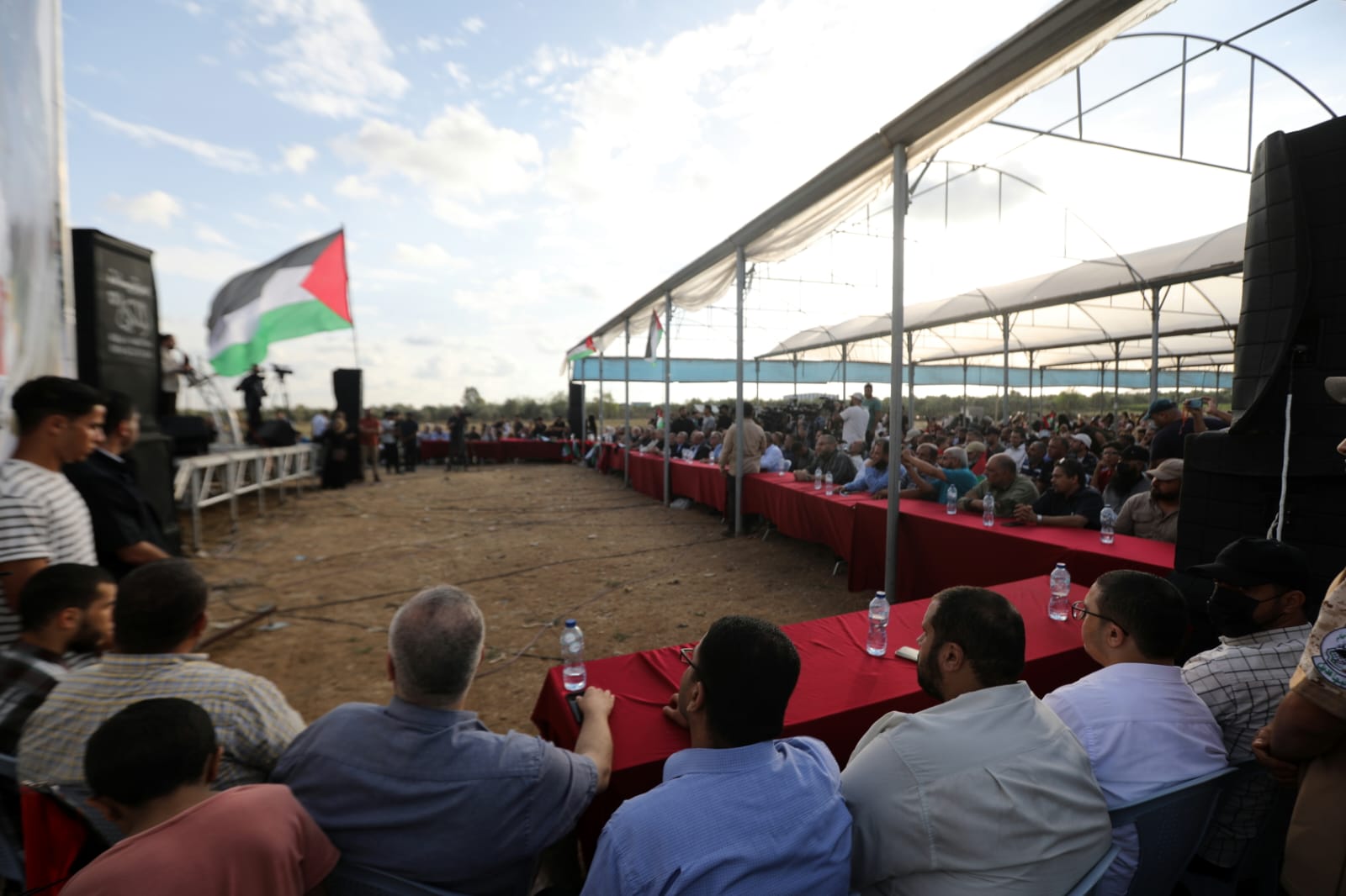 "أجهزة الداخلية" تساند المشاركين بالمهرجان الخطابي شرق غزة