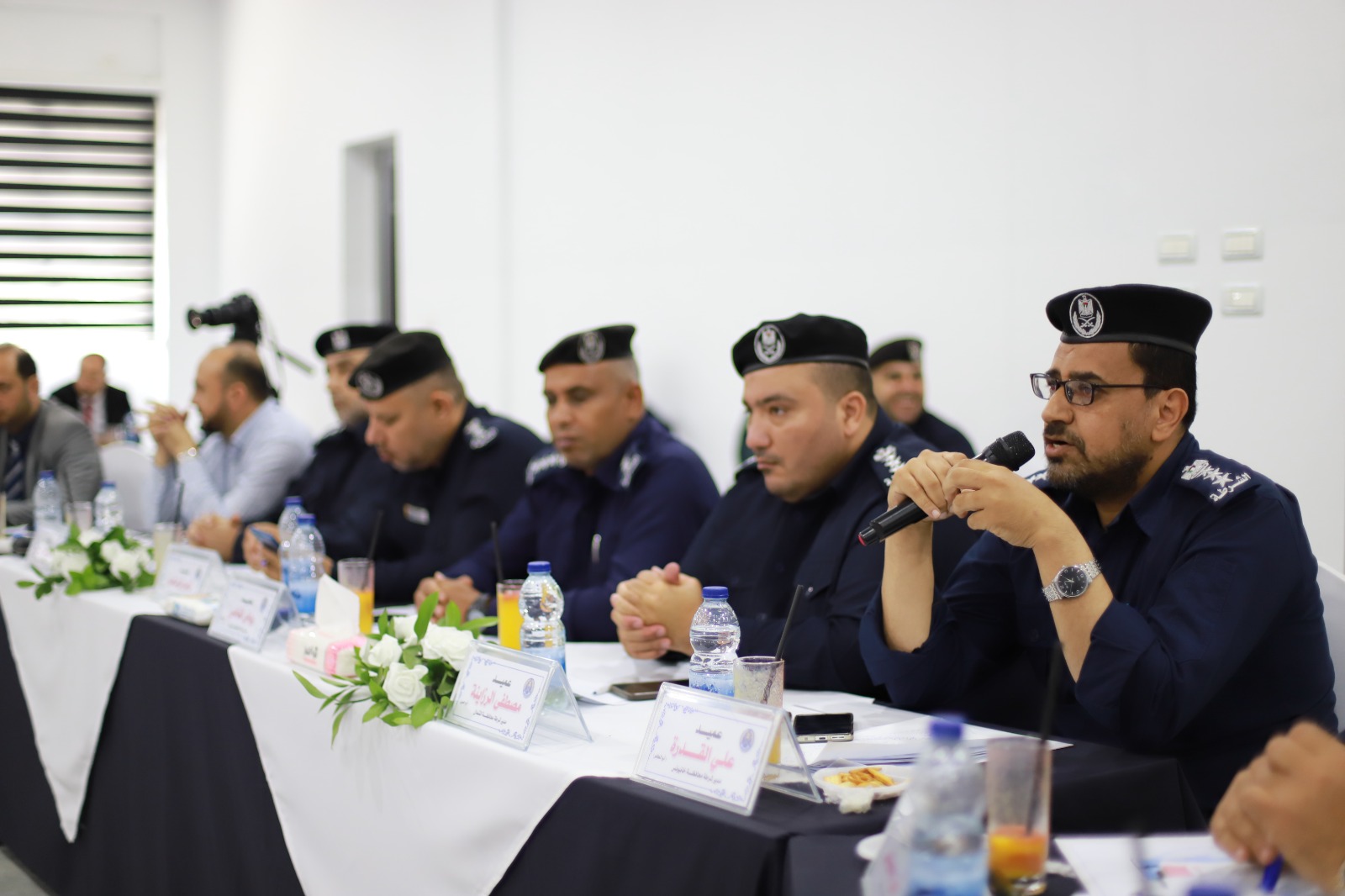 قيادة الشرطة تعقد ورشة حول "السلاح الأبيض وخطورة استخدامه"