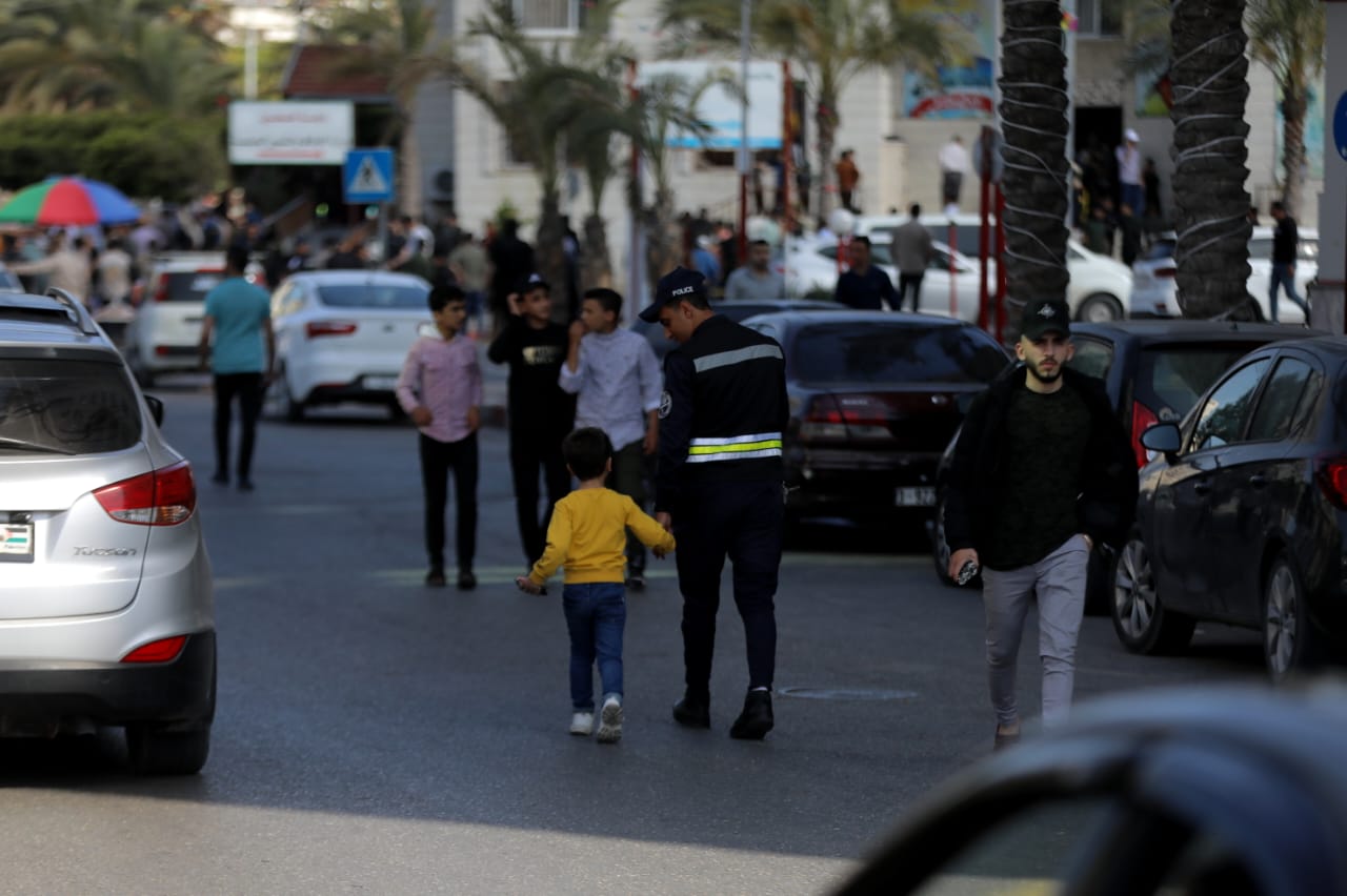 أجهزة الداخلية تُؤمن مهرجاناً لتأبين شهداء العدوان الإسرائيلي