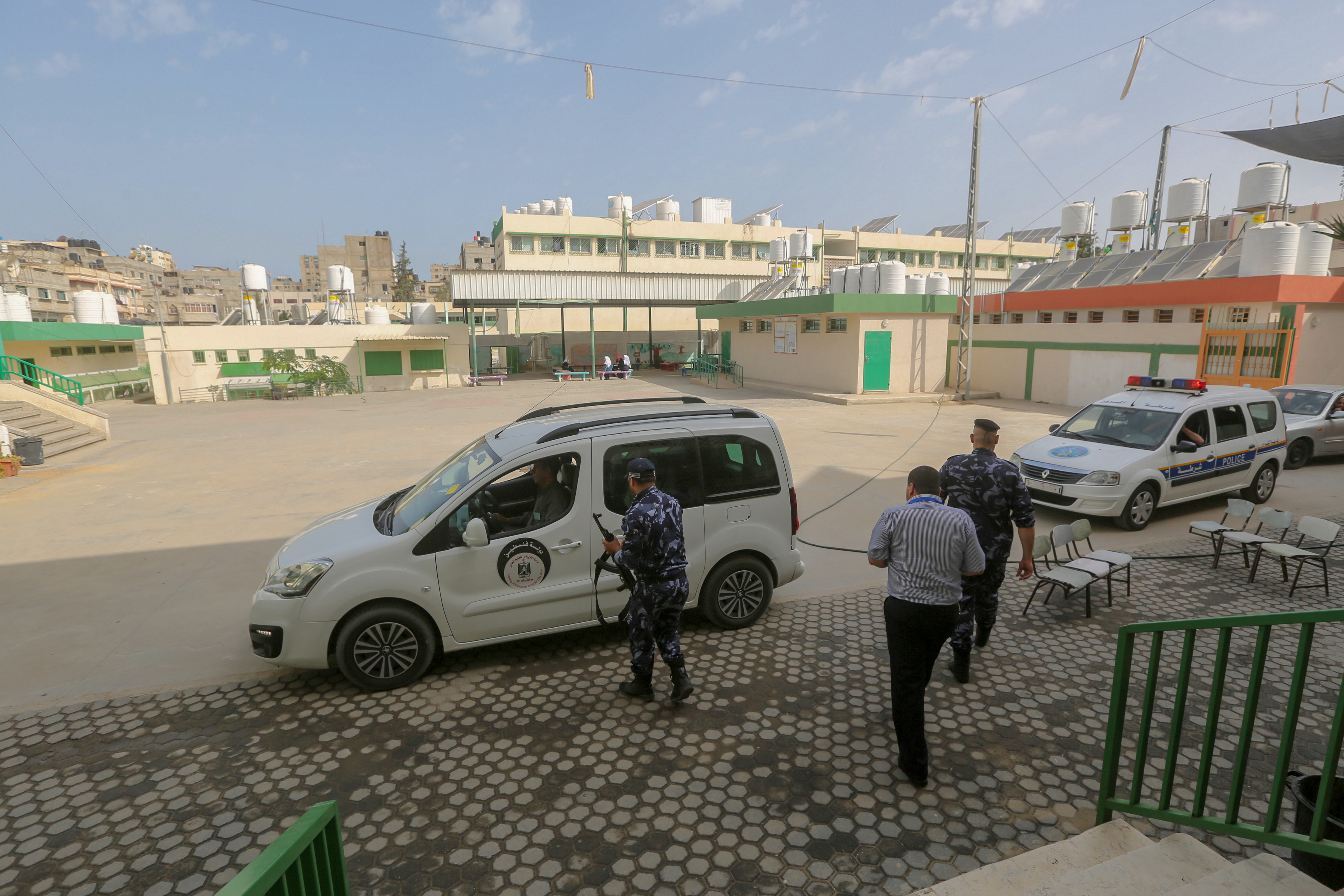 تأمين الأجهزة الأمنية لعقد امتحانات الثانوية العامة (إنجاز 2018)