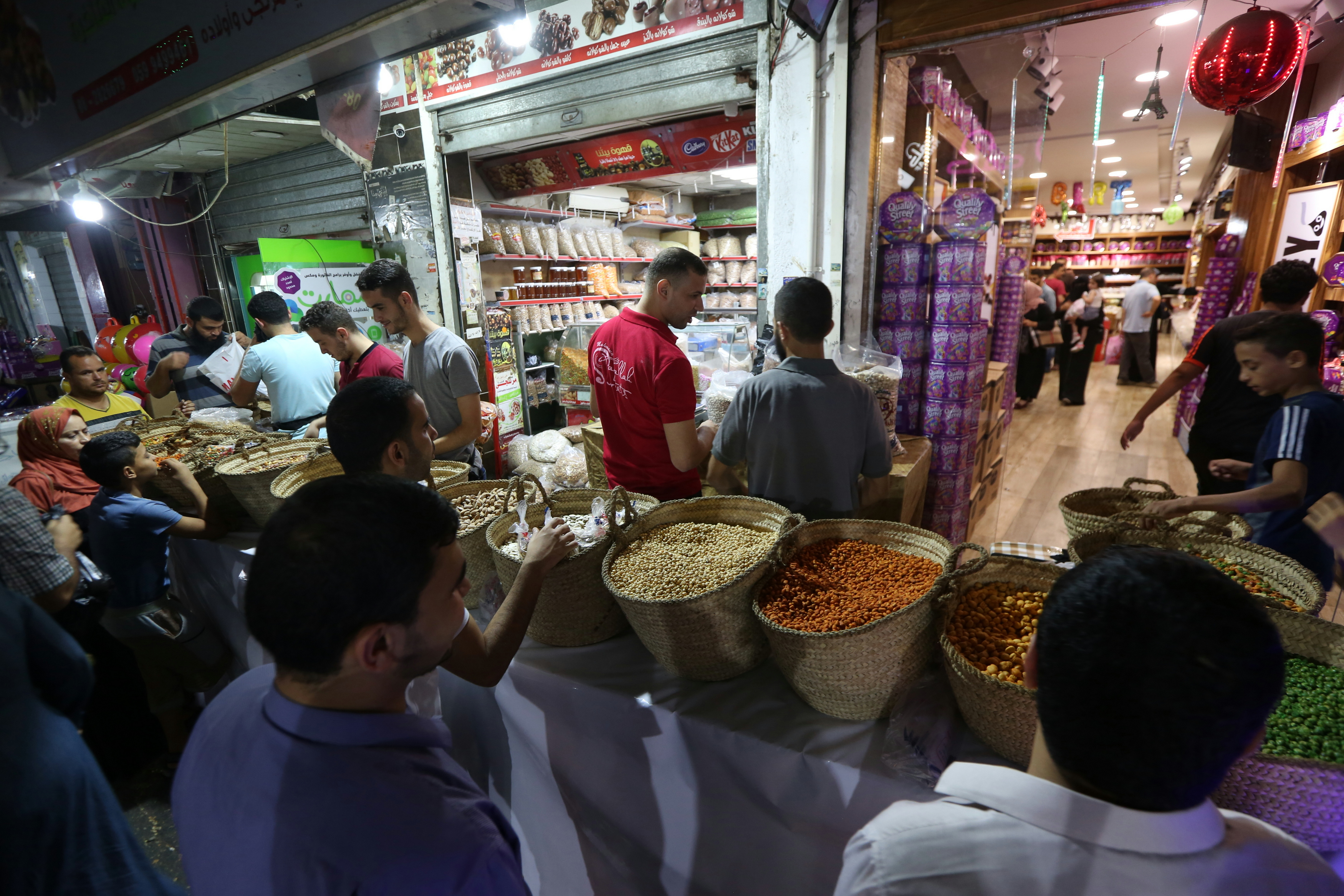  أجواء استقبال المواطنين في غزةلعيد الأضحى المبارك