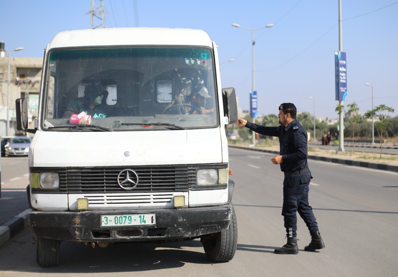 انتشار "المرور" لمتابعة التزام المركبات والسائقين بالفحص الفني