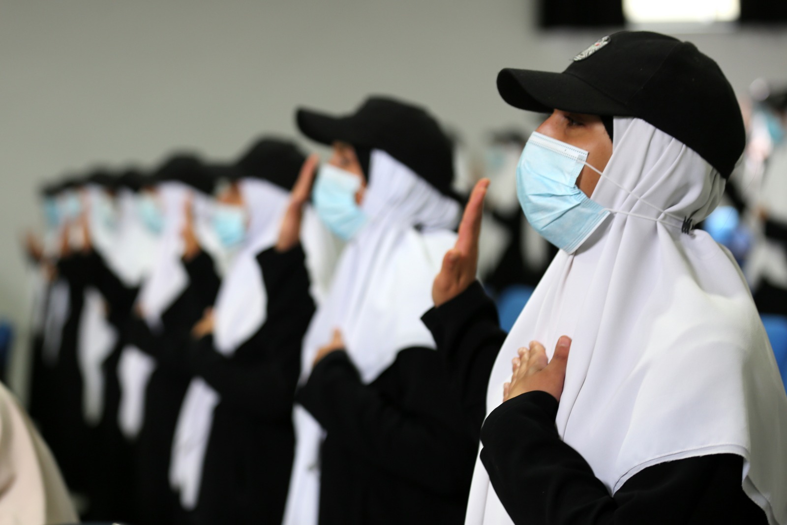 مديرية التدريب تُخرج الدورة التأسيسية للمستجدات "الإناث"