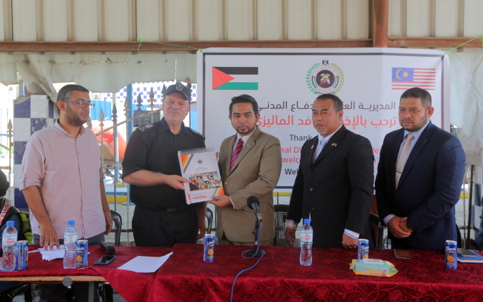 الداخلية تستقبل وفداً ماليزياً