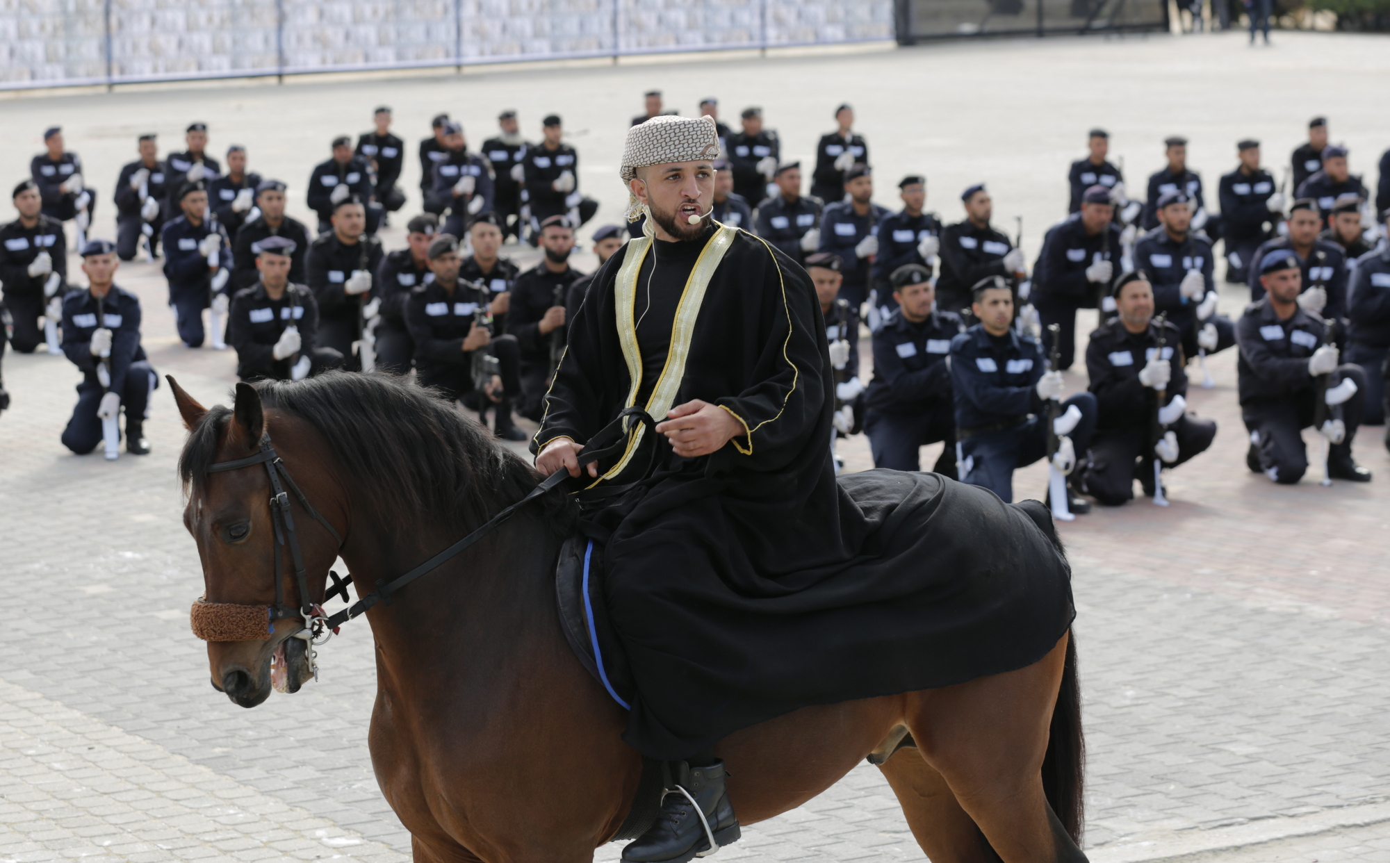 بالصور.. حفل تخريج دورة صف الضباط لـ22 لجهاز الشرطة "بالآذان قادمون"