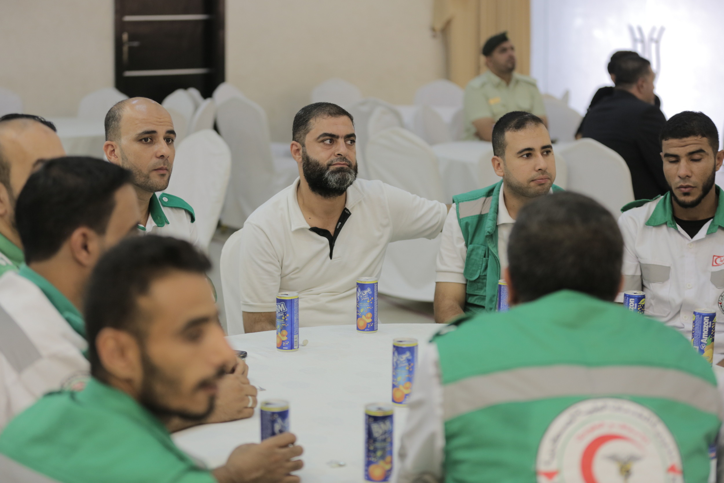 الخدمات الطبية تكرم طواقمها العاملة خلال مسيرات العودة