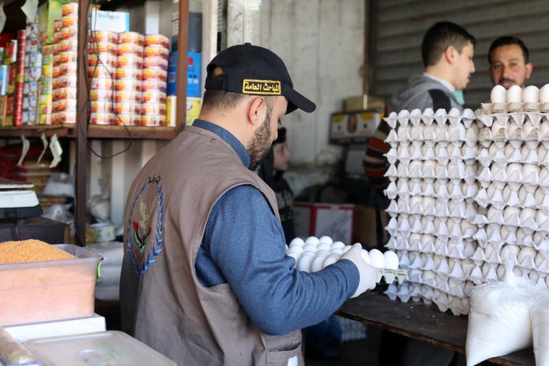  مباحث التموين بالشرطة تواصل جولاتها الدورية لتفقد الأسواق ومراقبة الأسعار