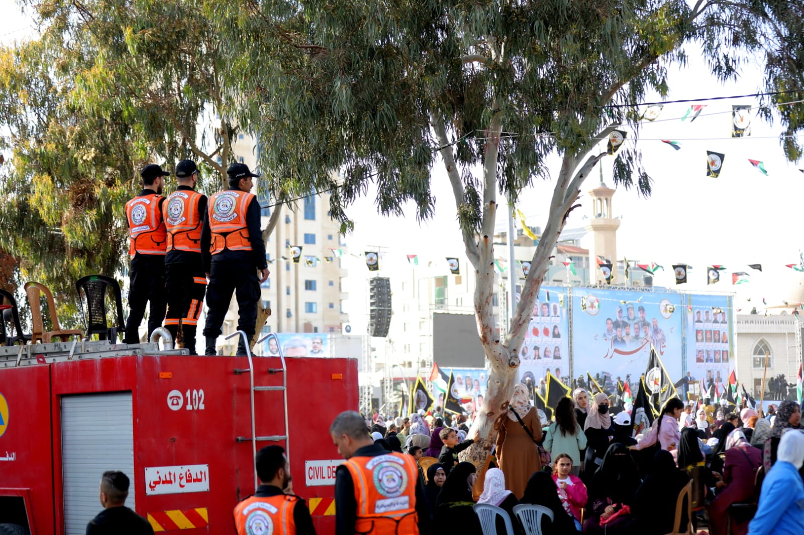 أجهزة الداخلية تُؤمن مهرجاناً لتأبين شهداء العدوان الإسرائيلي