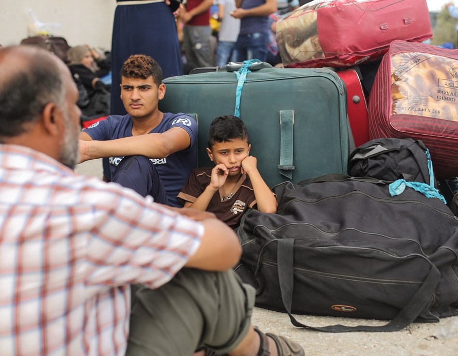 مغادرة الحالات الإنسانية عبر معبر رفح خلال فتحه استثنائياً ليومين