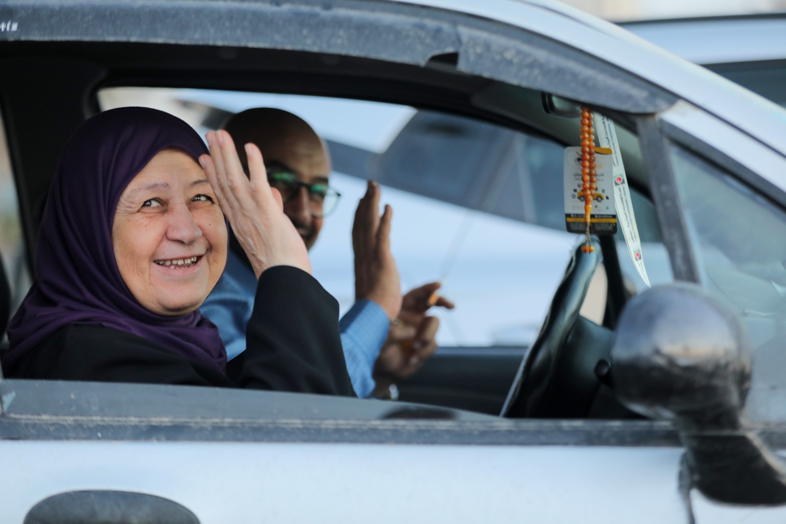  اصطياف المواطنين على شاطئ البحر والأماكن الترفيهية