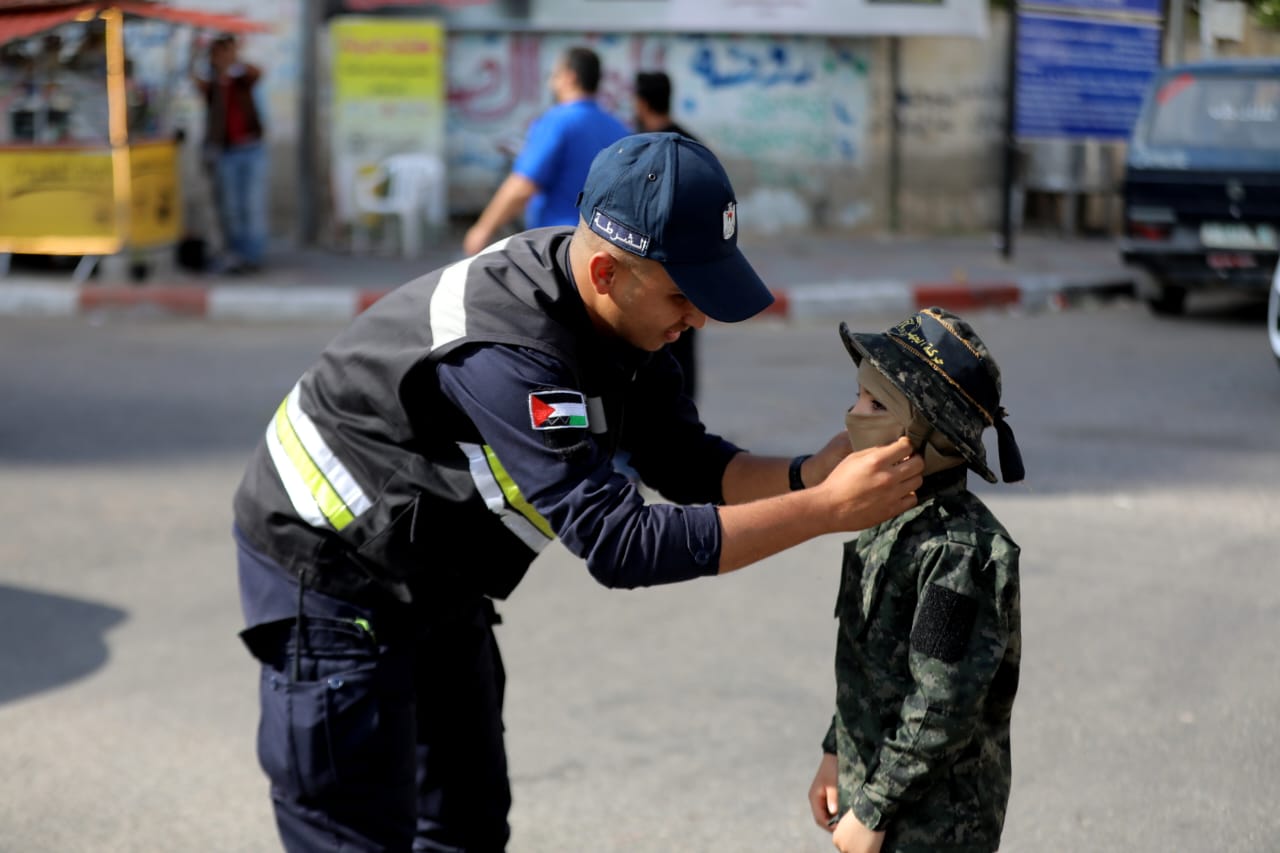 أجهزة الداخلية تُؤمن مهرجاناً لتأبين شهداء العدوان الإسرائيلي