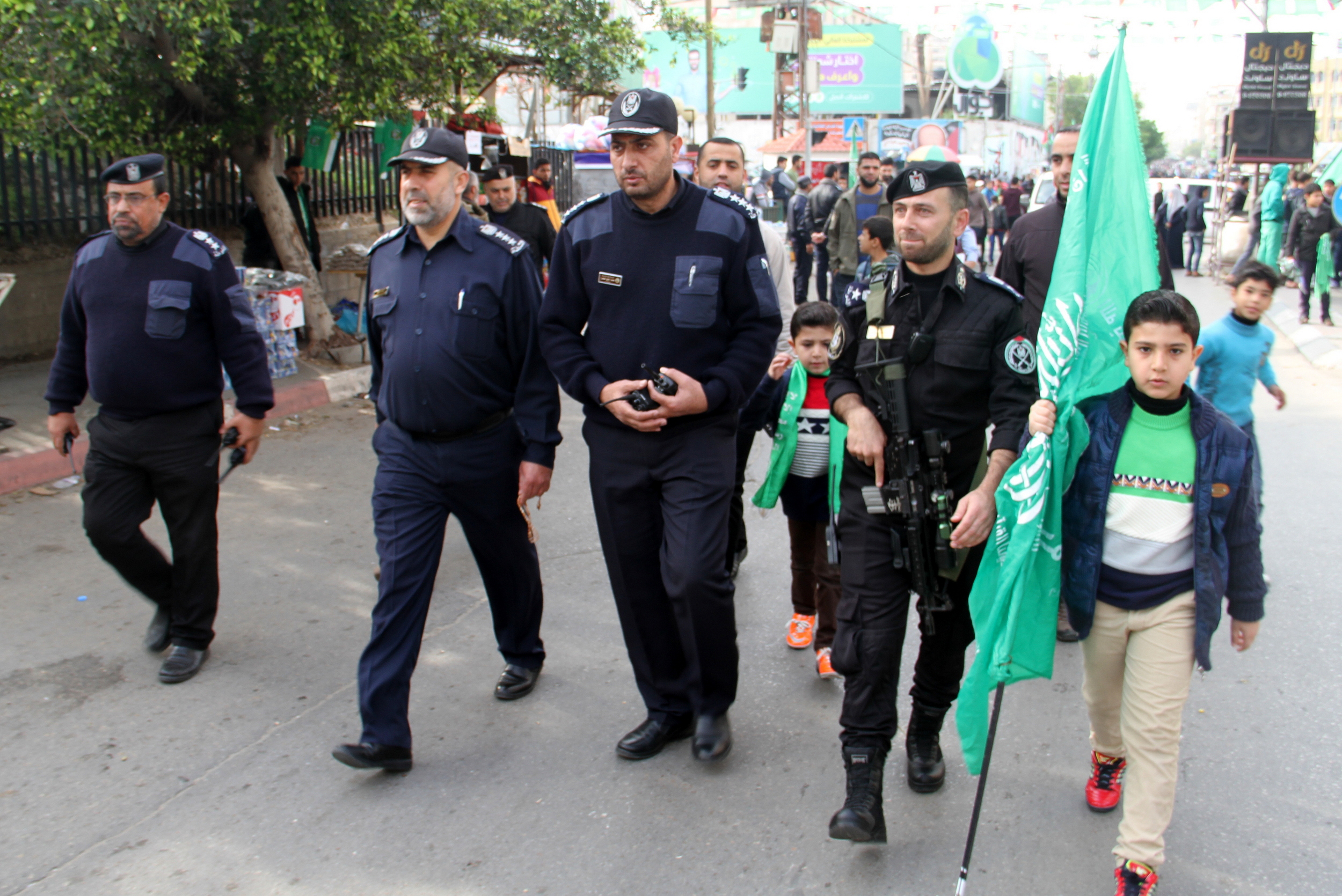 تأمين مهرجان انطلاقة حركة حماس في ساحة الكتيبة بغزة