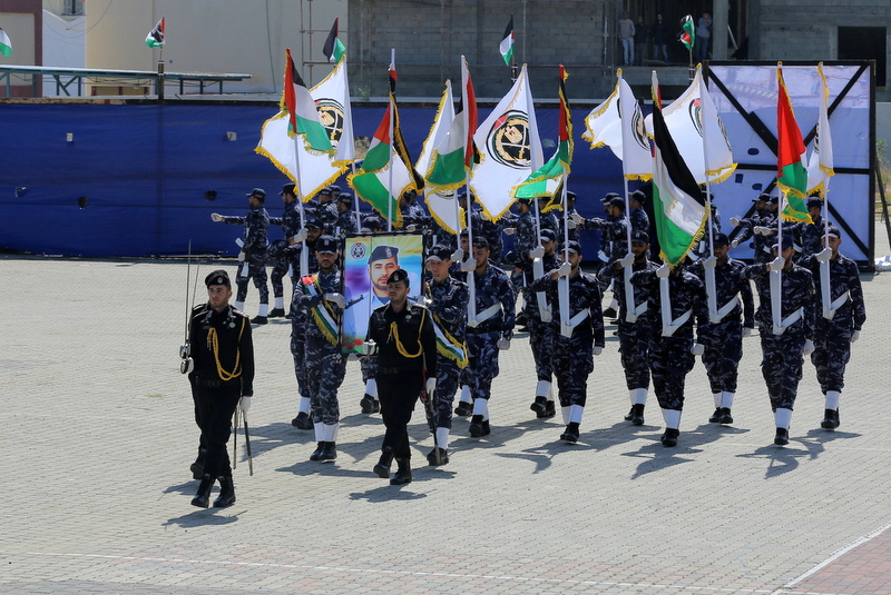 تخريج "دورة غزة سيف الأقصى" - ضباط وضباط صف بالشرطة 