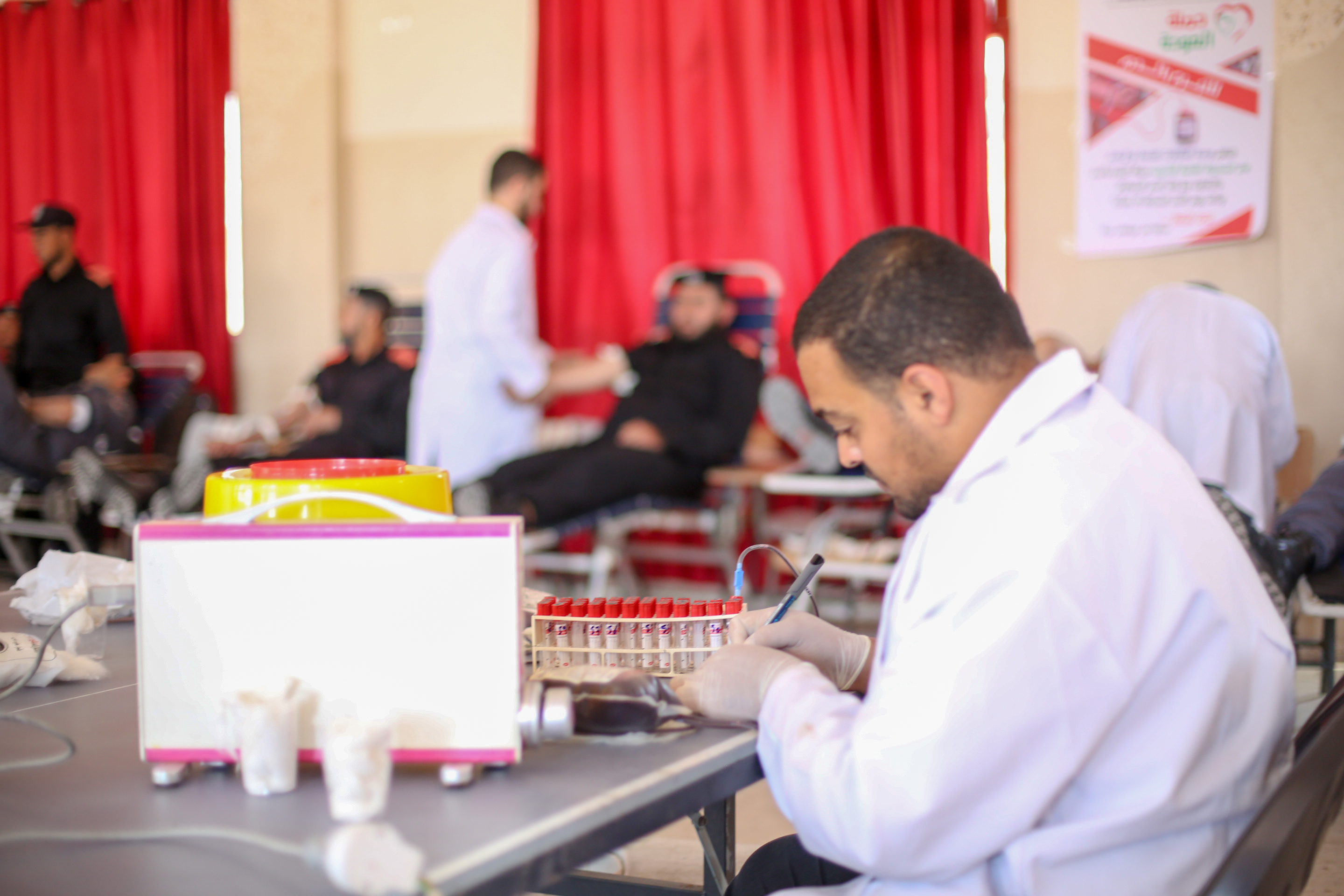 مديرية التدريب تنفذ "حملة التبرع" بالدم بالتعاون من بنك الدم المركزي