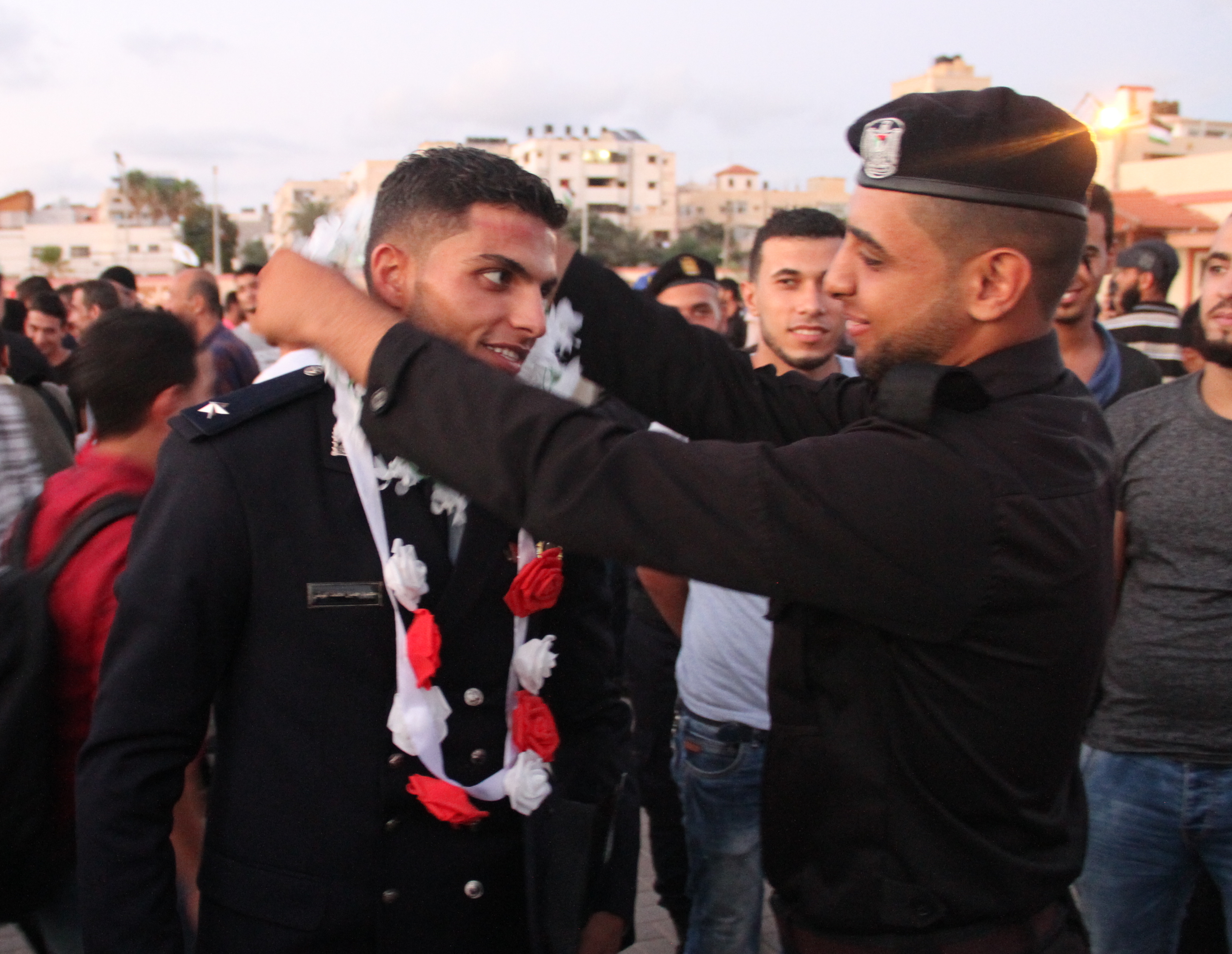 كلية الرباط تُخرّج 54 ضابطاً ضمن فوج "العودة"