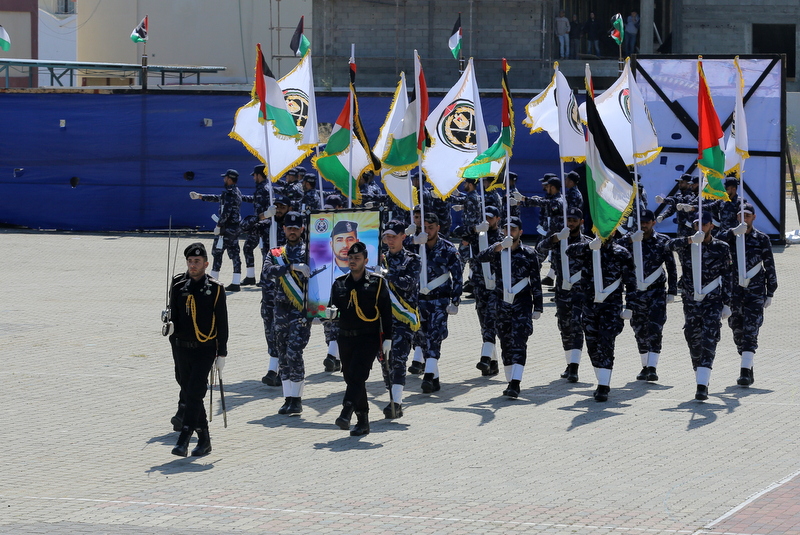 تخريج "دورة غزة سيف الأقصى" - ضباط وضباط صف بالشرطة 