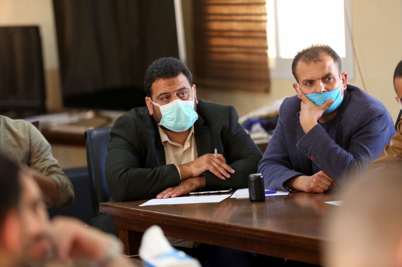 الداخلية تجتمع بهيئة أصحاب المطاعم والفنادق وأصحاب المولات والمراكز التجارية