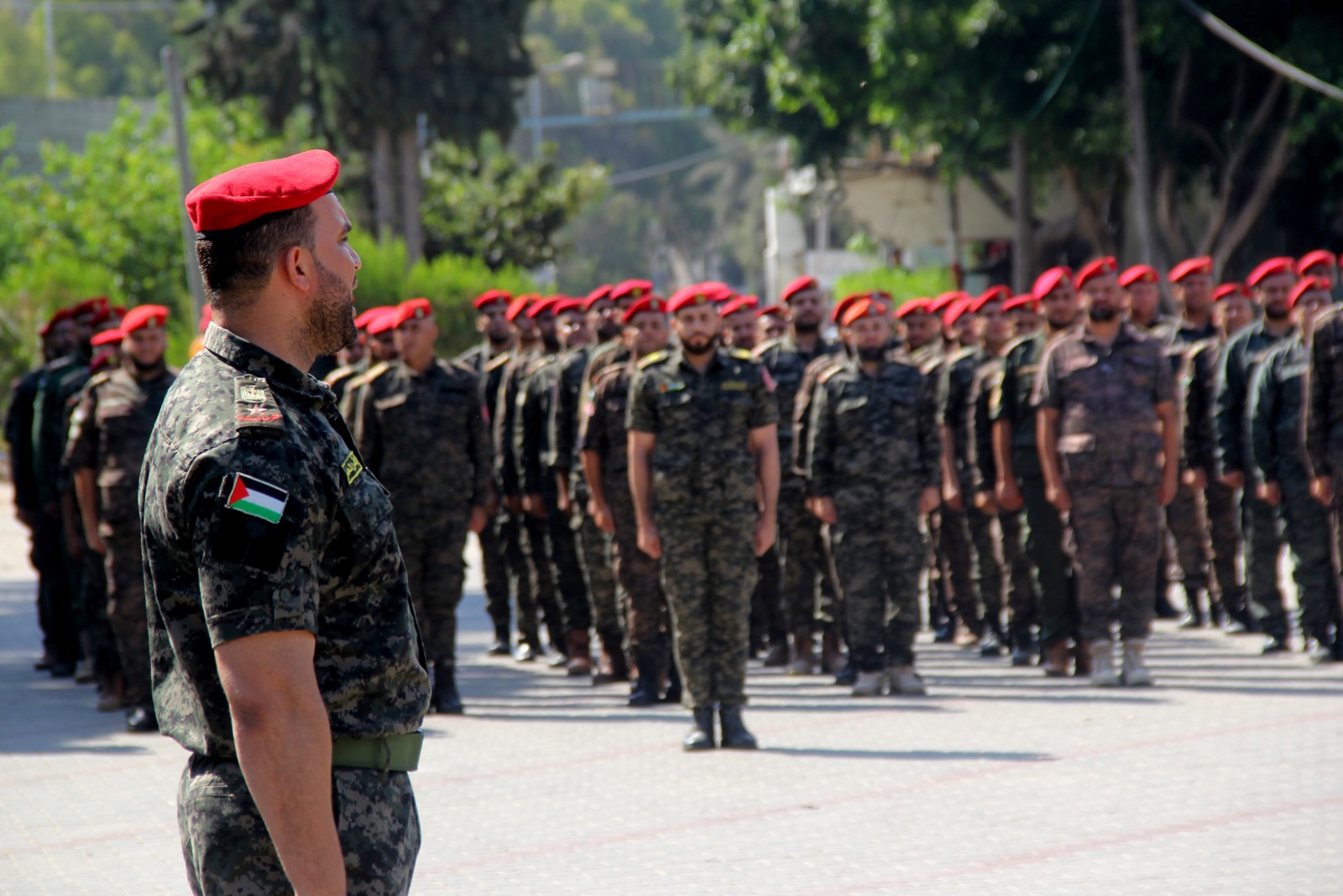 الشرطة العسكرية تُنظم طابوراً مركزياً