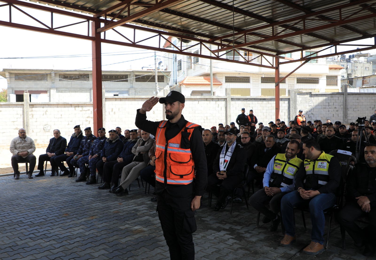 الدفاع المدني يُعلن إنجاز مشروع إنشاء مركبات وترميم مقار 