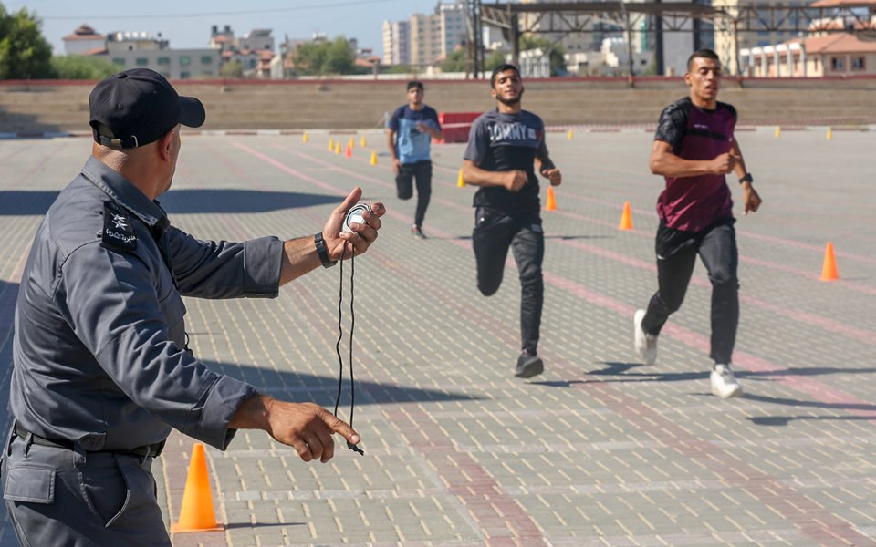  انطلاق اختبارات استيعاب ألف منتسب جديد لقوى الأمن الفلسطينية