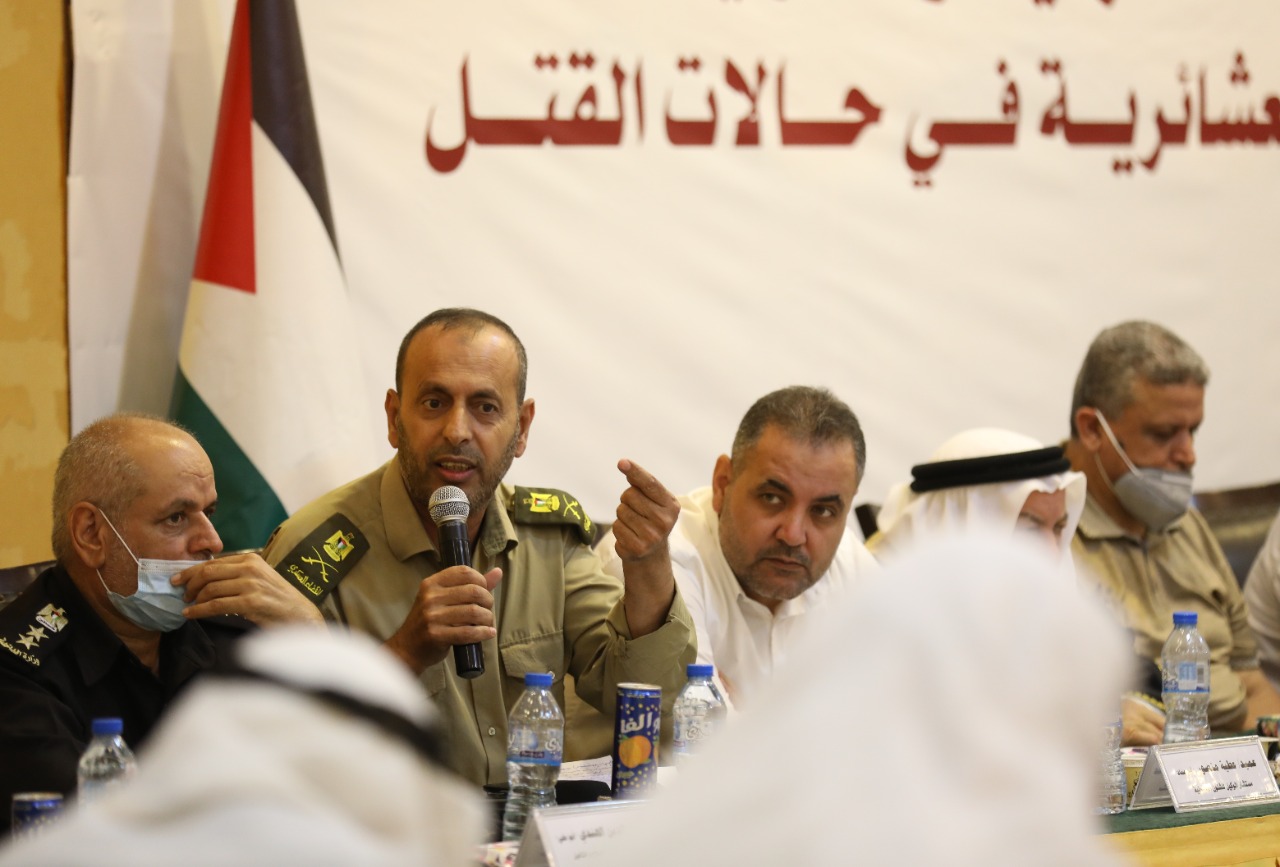 الداخلية تعقد ورشة حول "الإجراءات العشائرية في حالات القتل" وضوابطها الشرعية والقانونية