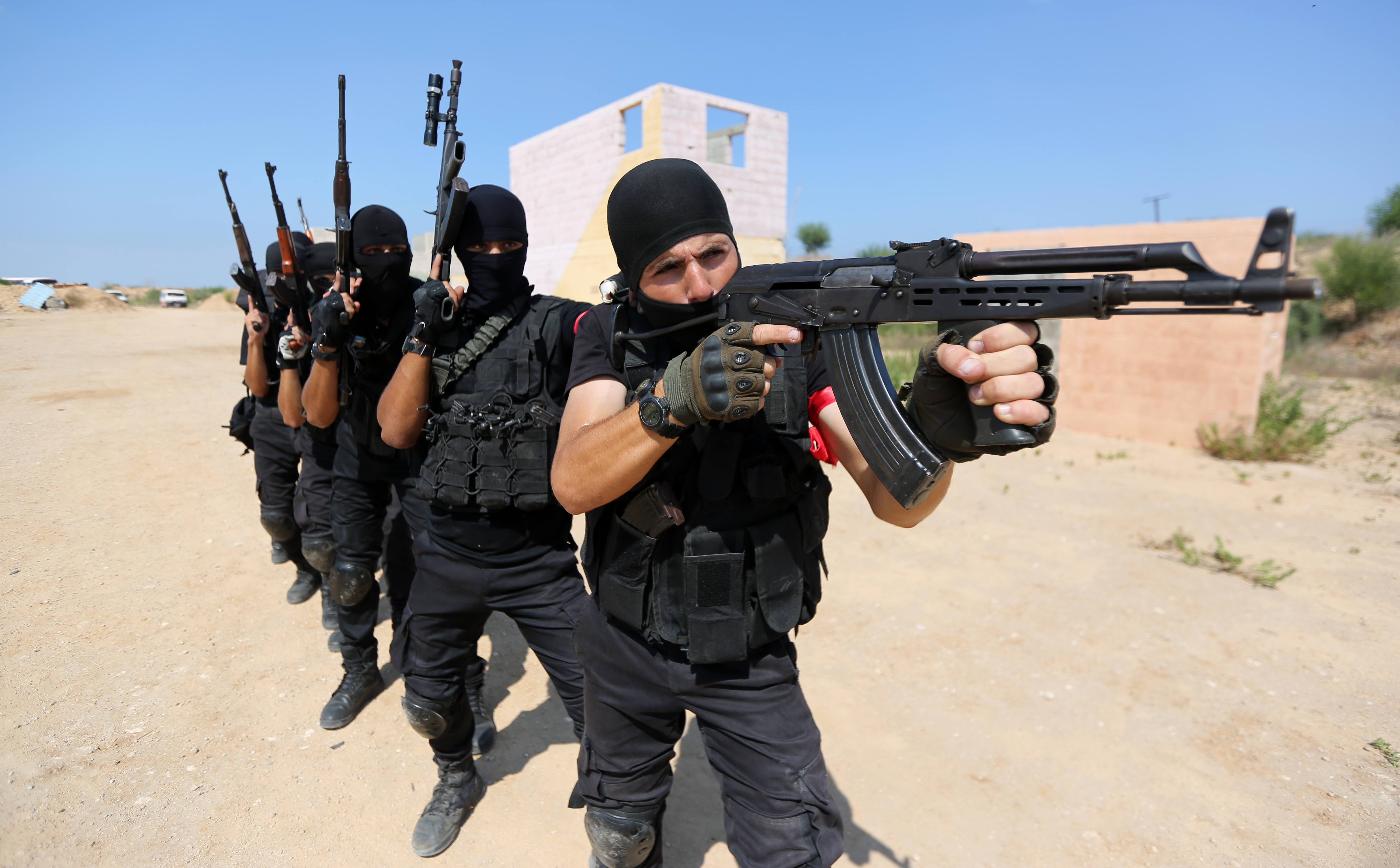  تدريبات وحدة "المهام الخاصة" في الأمن والحماية