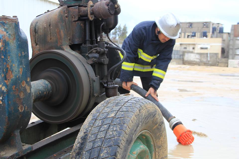 عمل أجهزة الداخلية المختصة خلال المنخفض 