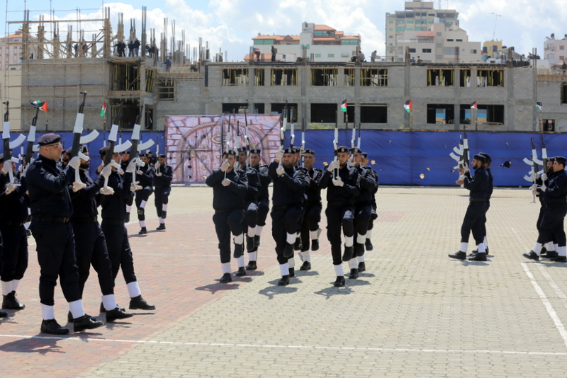 تخريج "دورة غزة سيف الأقصى" - ضباط وضباط صف بالشرطة 