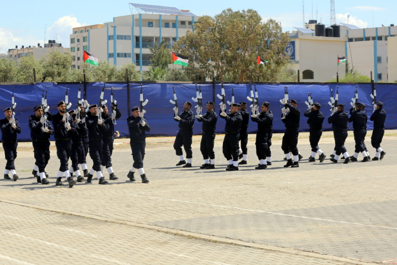 تخريج "دورة غزة سيف الأقصى" - ضباط وضباط صف بالشرطة 