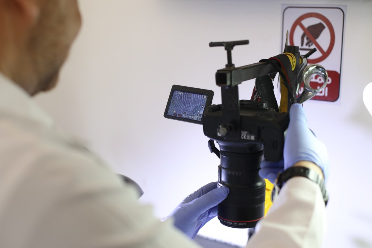 صور "المعمل الجنائي" بالشرطة.. نُخب علمية لتحقيق العدالة.