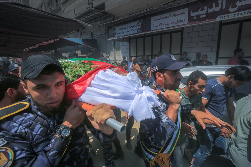 تشييع شهداء الواجب الذين ارتقوا في تفجير حاجزي الشرطة