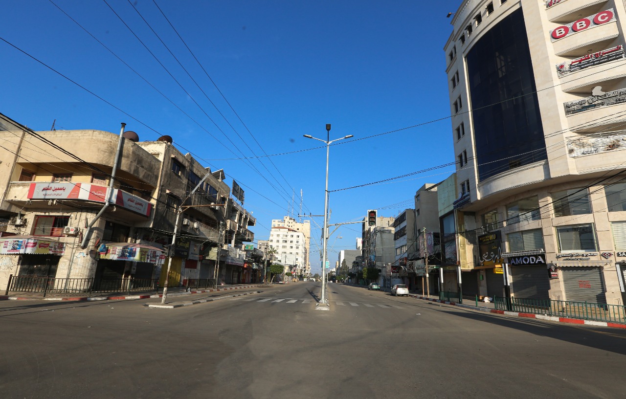  استمرار الإغلاق الكلي بغزة "الجمعة والسبت" للأسبوع الخامس