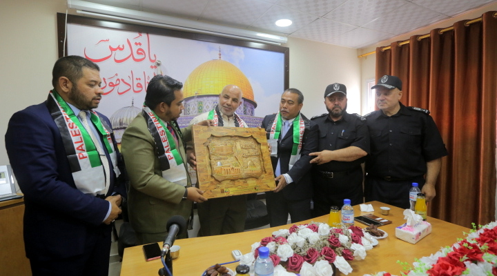 الداخلية تستقبل وفداً ماليزياً